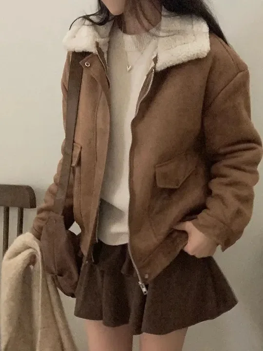 เสื้อโค้ทกันลมสไตล์เรโทรเกาหลีสำหรับผู้หญิง แขนยาว แต่งขนแกะที่ปกเสื้อ ดีไซน์หรูหรา เสื้อโค้ทฤดูหนาวสำหรับผู้หญิง