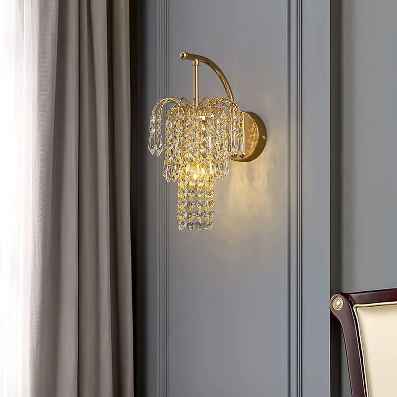 

Свет во французском стиле, роскошный хрустальный настенный светильник, прикроватная лампа для спальни, новая гостиная, настенный декоративный светильник для главной спальни