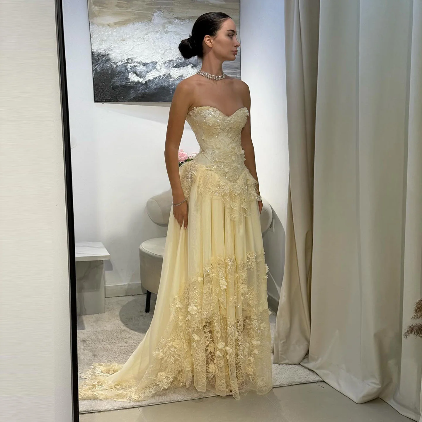 Sharon Said Luxuriöses Hellgelbes Abendkleid mit Off-Shoulder-Ausschnitt und 3D-Blumen 2026 Damen Hochzeitsfeier Ballkleider SS654 Maßanfertigung – Detail 5