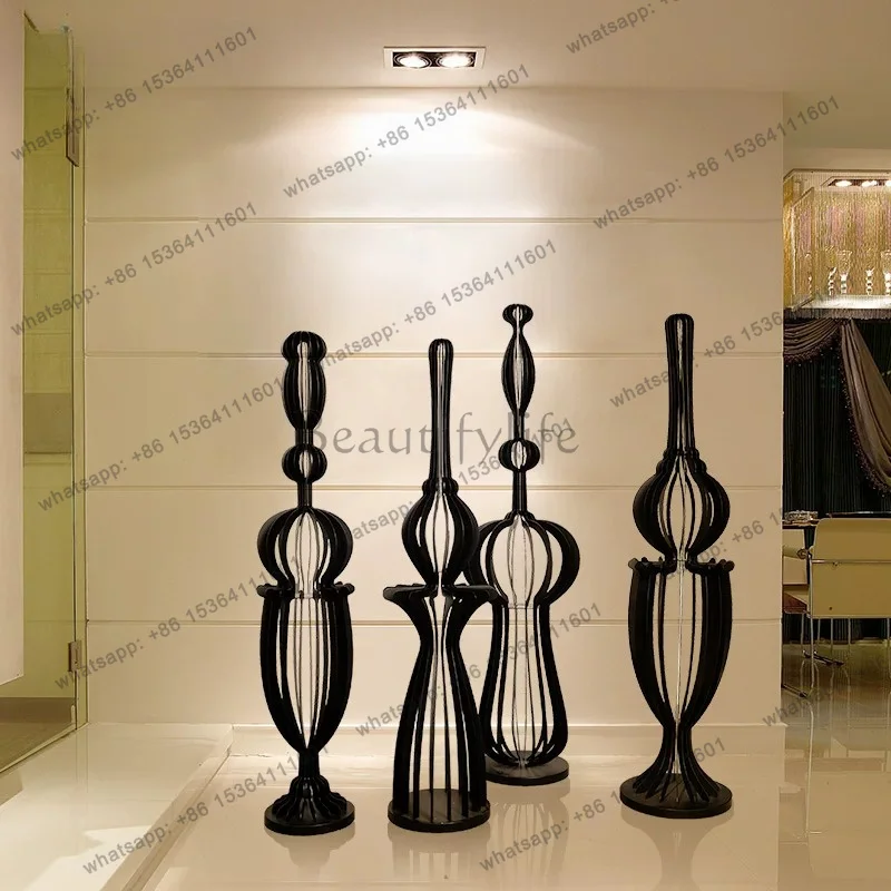Hotel abstract figure soft decoration custom Chinese large sculpture artwork floor wrought iron ornament