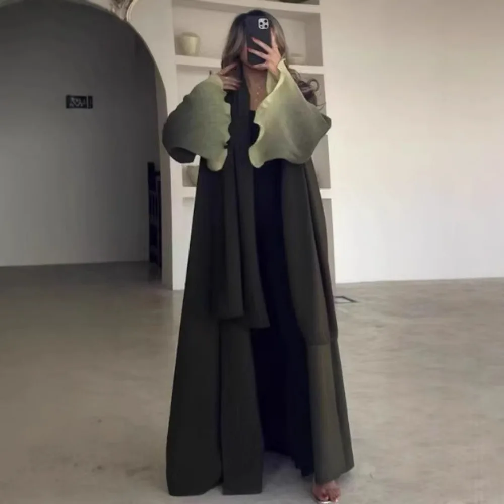 Miyake Pleated Long Outer Coat Women's Fashion Temperament Gradually Change Color Cardigan Lapel Fattened Scarf Trench Coat