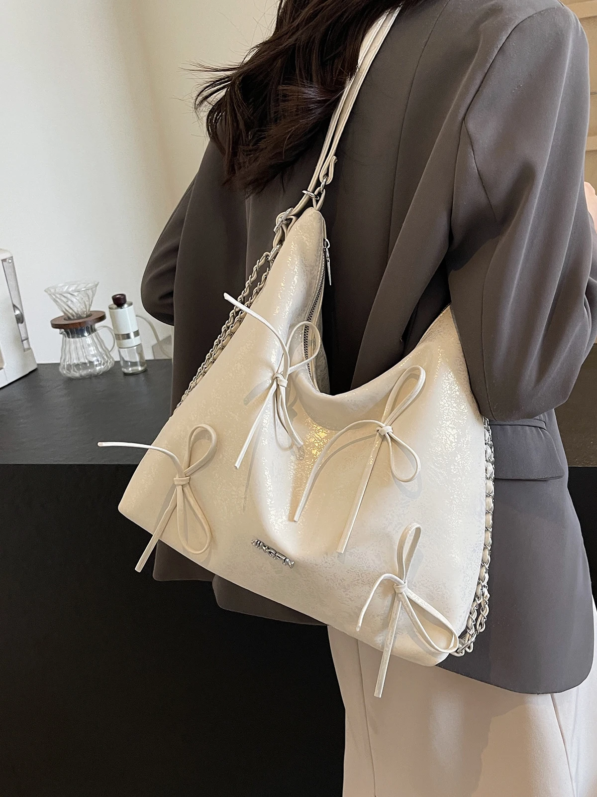 

High Capacity PU Leather Backapack Crossbody Bags For Women 2024 Autumn Fashion Chain Shoulder Luxury Handbags And Purses Female