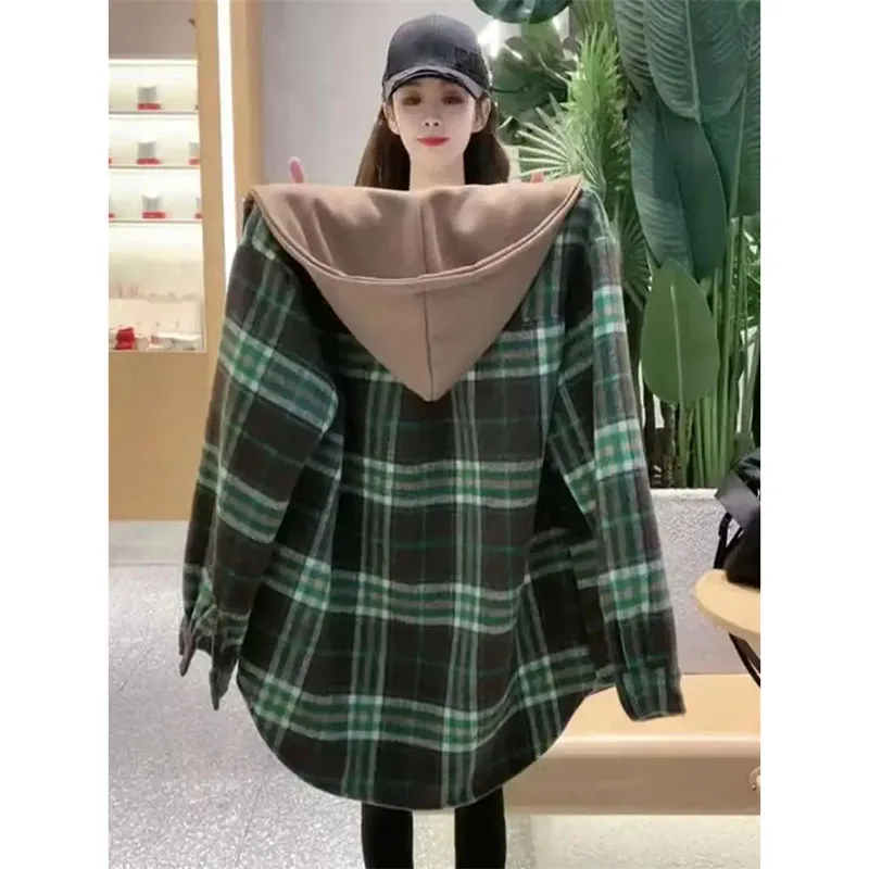 Camisa feminina topo de veludo grosso lixar com capuz camisa xadrez 2026 nova primavera outono inverno meados de comprimento solto versátil camisa jaqueta