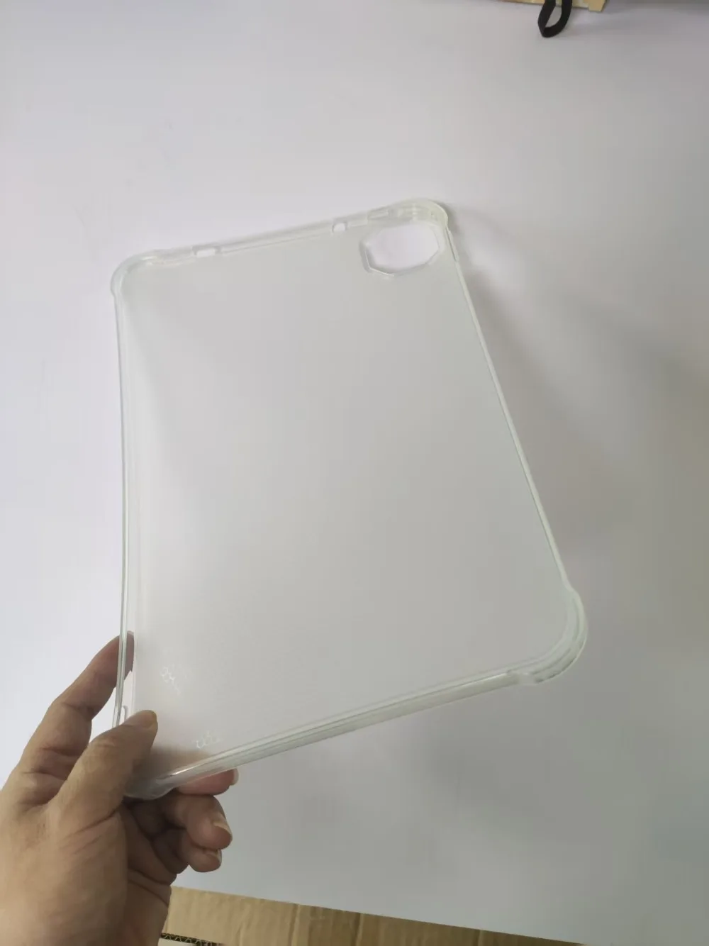 Przezroczyste etui Funda do Teclast T65 Plus 13.4", ultracienkie, odporne na wstrząsy, miękkie, transparentne z 4 poduszkami powietrznymi, zapobiegające żółknięciu. — zdjęcie produktu 3