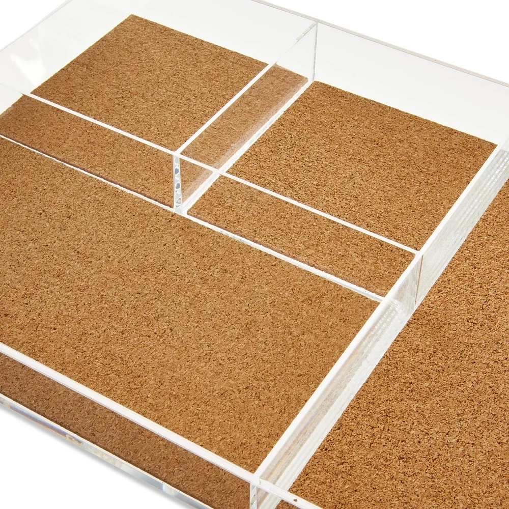 صينية تنظيم الفلين مع 4 مقصورات من الأكريليك لتخزين سطح المكتب وحامل مستلزمات مكتبية شفافة وتصميم متين وظيفي #5