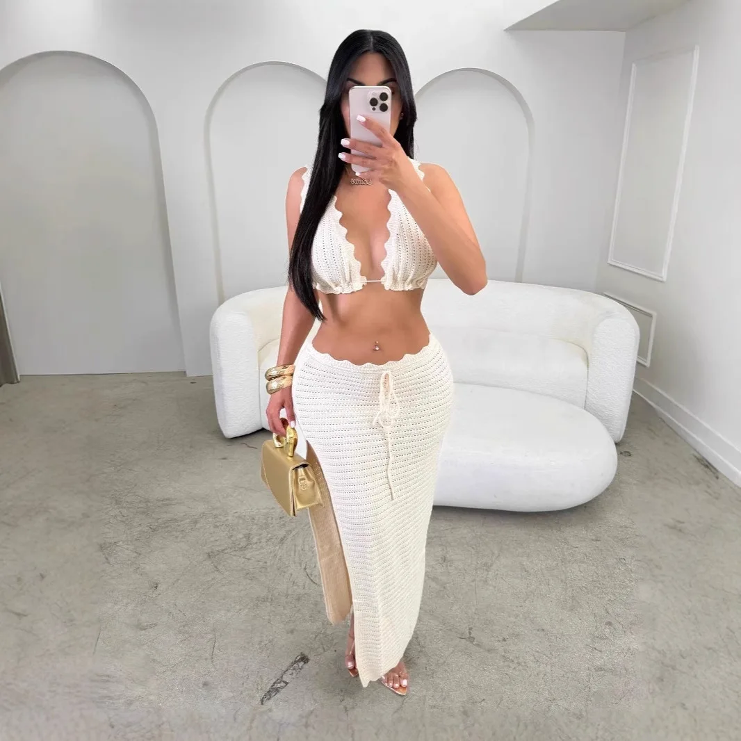 

2025 Summer Women's Fashion Backless Strap Sleeveless Top, Waist Length Sexy Half Skirt Knitted Set