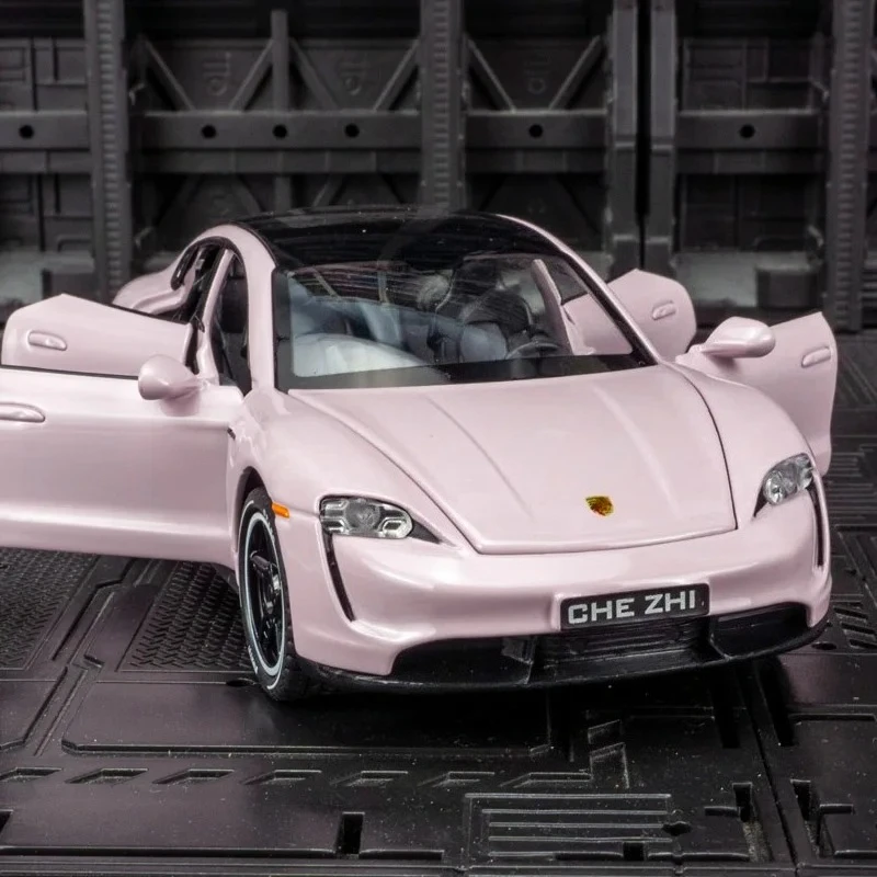 Modelo de sedán de aleación Porsche Taycan 1:32, puertas de coche y capó de motor, el maletero se puede abrir para juguetes para niños