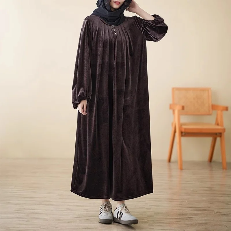 فستان خريف وشتاء 2025 فضفاض كبير الحجم ملابس الأم الكورية المخملية الدافئة فستان بأكمام طويلة للنساء w876