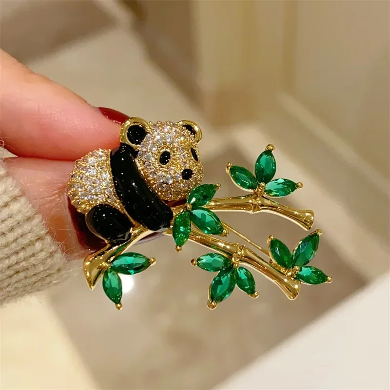 Chinoiserie Cute Panda Bamboo Brooch Pin for Evening Wear Lapel Pins Good Wish Gift for Mom Friends