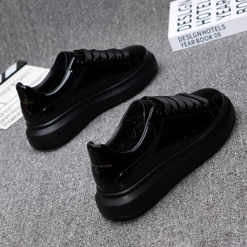 Zapatos de marca para hombre, zapatos de cuero brillante para mujer y hombre, zapatos informales transpirables, zapatos de tenis para parejas, zapatos cómodos para correr
