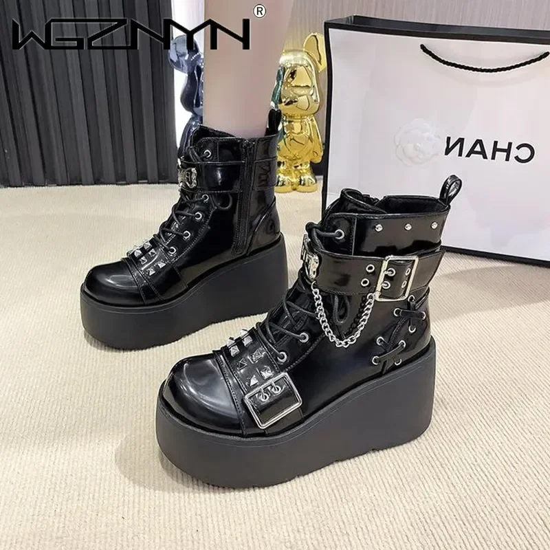 Women\'s Rivet Chain Design Boots 2025 New Punk Gothic Shoes Large Size Street Fashion Female Modern Cosplay Boots Platform Botas