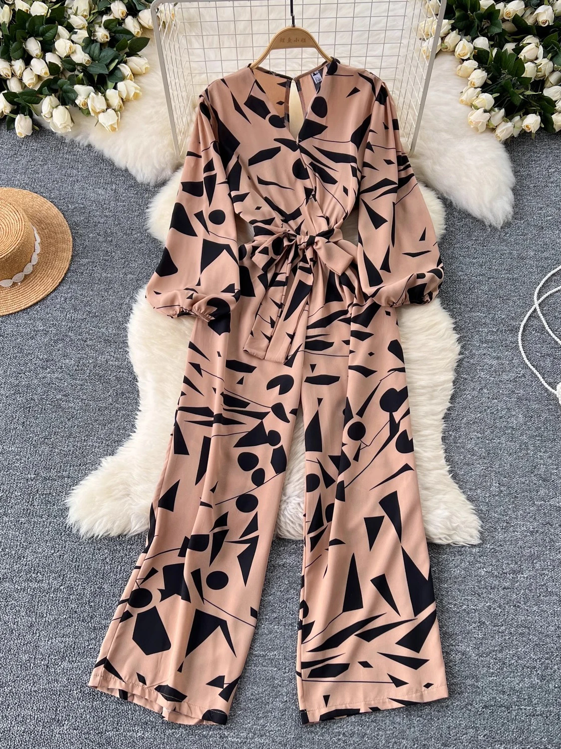 Spring Autumn Women Printed Wide Leg Romper Vintage V-Neck Puff Long Sleeve Elegant Jumpsuits Vacation Beach Clothes New Fashion