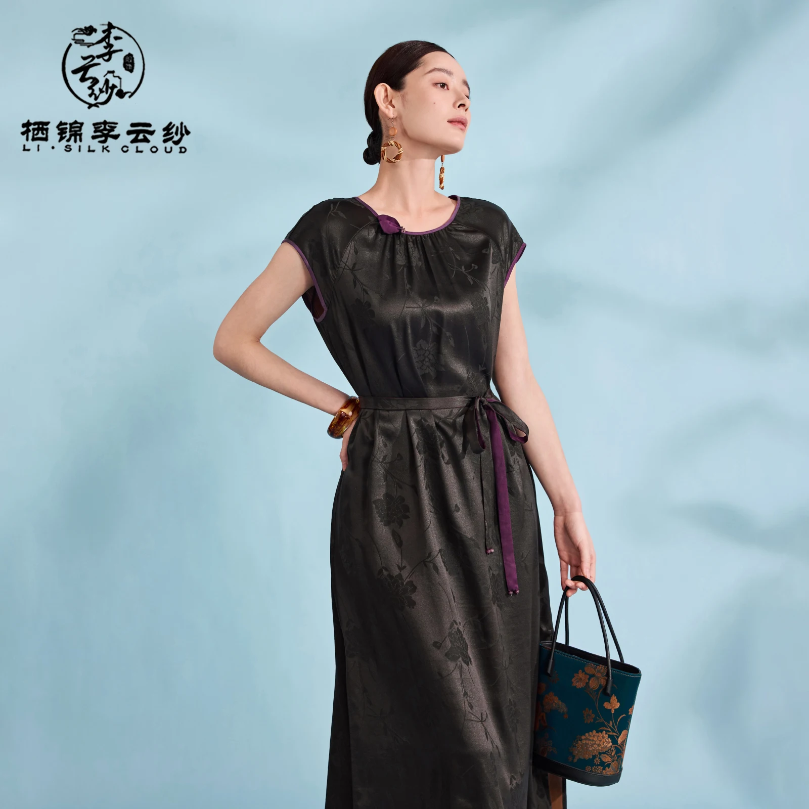 

LI SILK CLOUD xiangyunsha Dress，100% Mulberry Silk ，Soft Silk Fabric, Waist-Defined Guangdong Black Pearl Guangdong Gauze