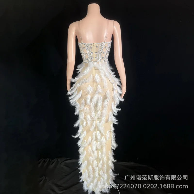 2025 Abito da fidanzamento con spacco alto e piume di fascia alta di lusso Abito da sera per cerimonia di premi per riunioni annuali dell'azienda sul tappeto rosso