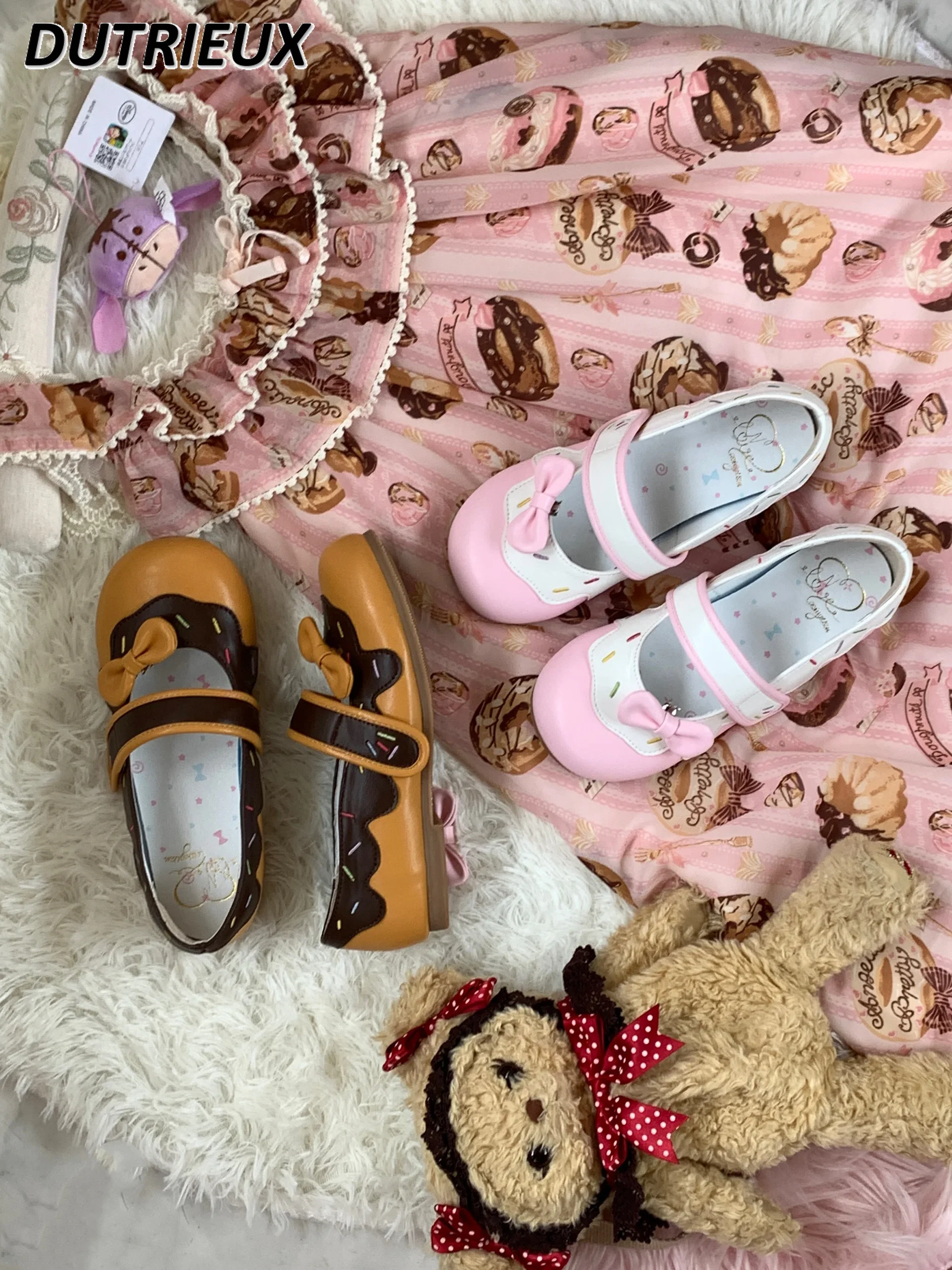 Bonitos y dulces zapatos de cuero pequeños a la moda para niña, diseño Original de estilo Lolita, zapatos planos de cabeza redonda Mary Jane para mujer, Primavera Verano