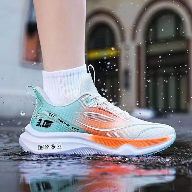 

Autumn 2026 Men's Lightweight Running Shoes Breathable Mesh Casual Sports Sneakers Student Low Top round Toe Support