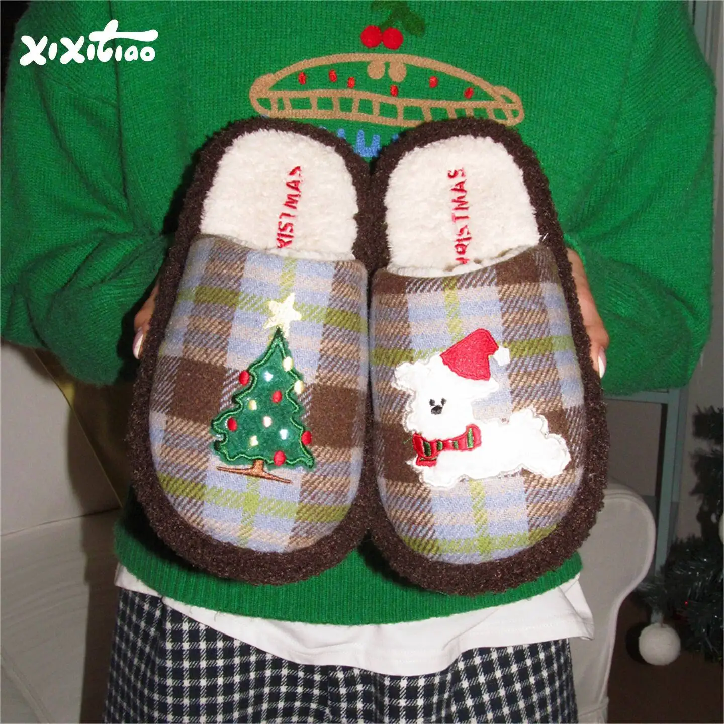 

Christmas Home Slippers Women's Winter Cute Embroidered Puppy Indoor Household Cotton Slippers Creative Christmas Tree Retro