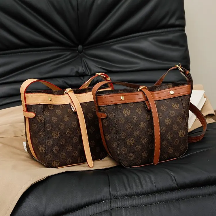 

Новая винтажная сумка-тоут с цветочным принтом 2026 года, вместительная сумка через плечо с регулируемым ремнем, роскошная модная повседневная сумка для ежедневного использования