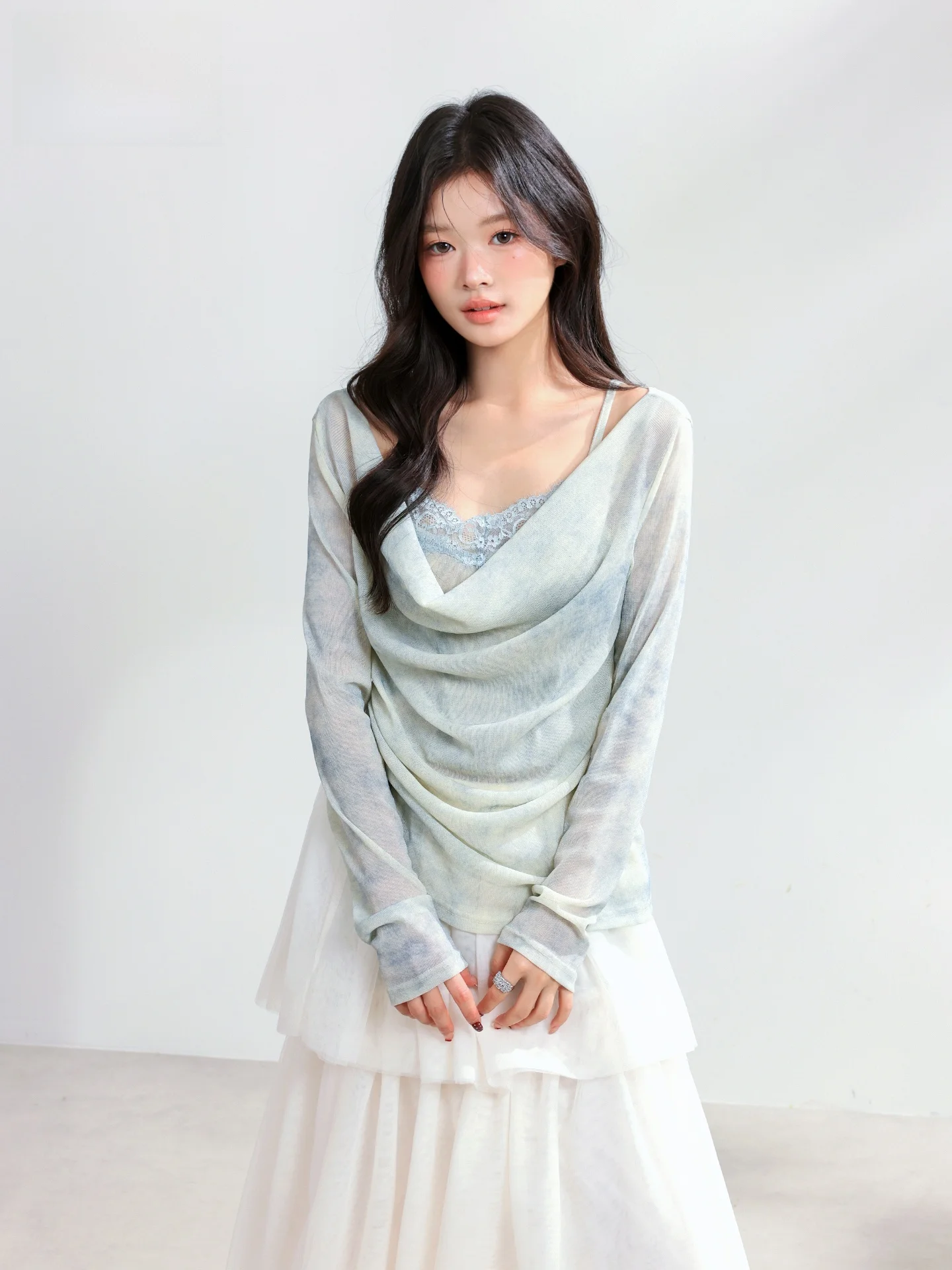 

Женская свободная футболка с длинным рукавом и эффектом тай-дай, весенняя новинка, приталенный градиентный сетчатый топ с имитацией двухслойности, повседневная одежда из полиэстера для спа-процедур