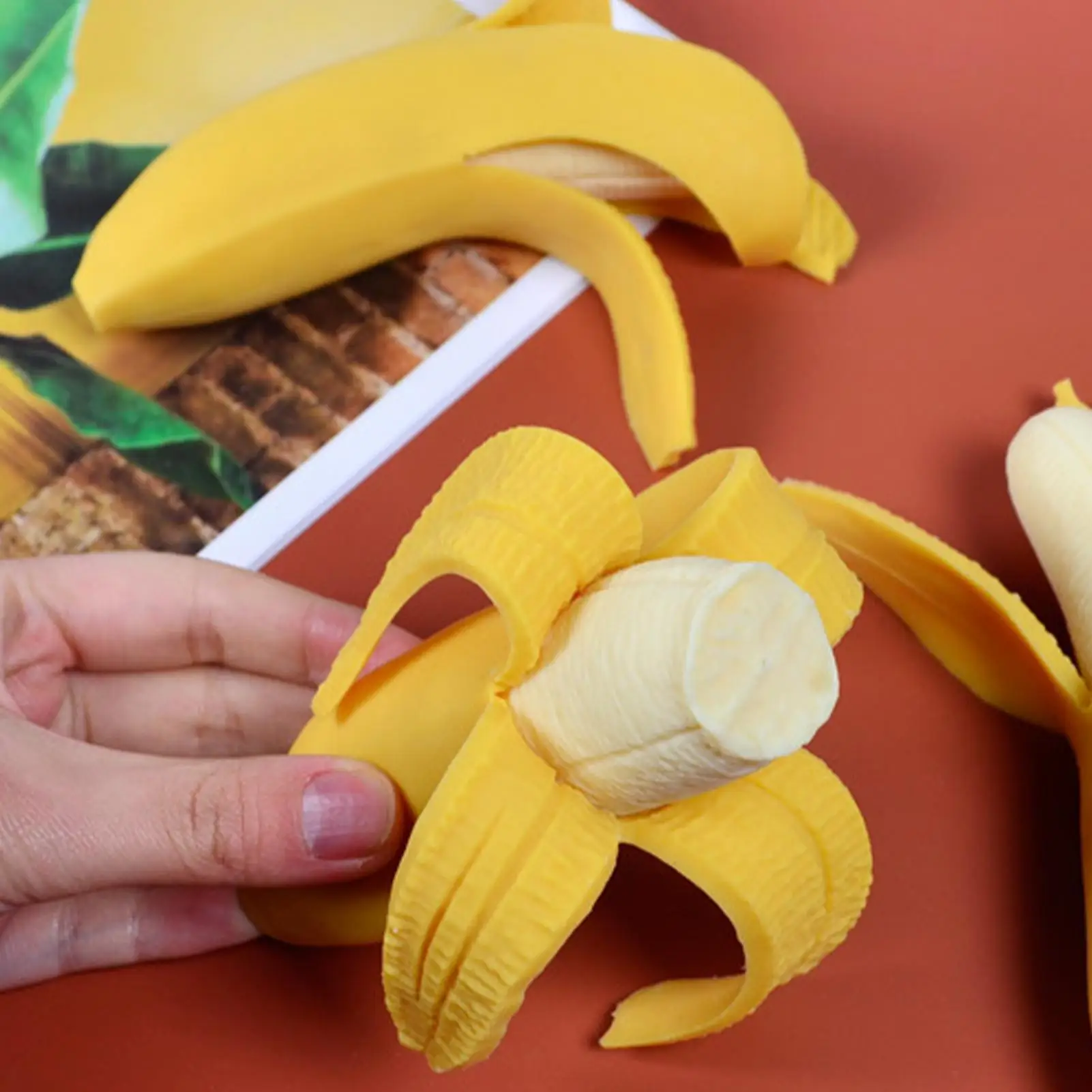 

Мягкая сенсорная игрушка-антистресс в форме банана для снятия стресса, для дома, класса, общежития, поездок, путешествий, вечеринок, для мальчиков и девочек