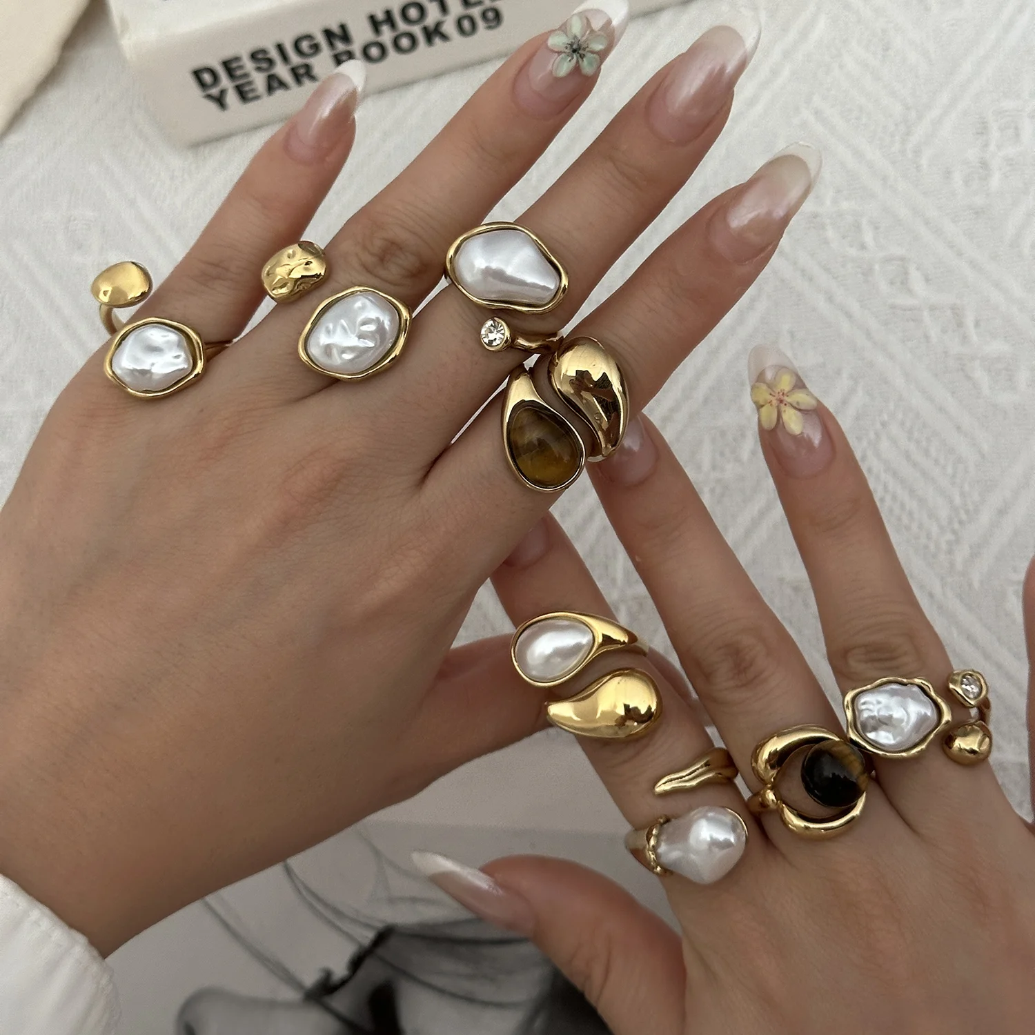 Vintage Naturstein Edelstahl-Ringe für Damen und Herren Trendige Vergoldete Hohle Geometrische Ringe Finger-Accessoires Schmuck – Detail 3