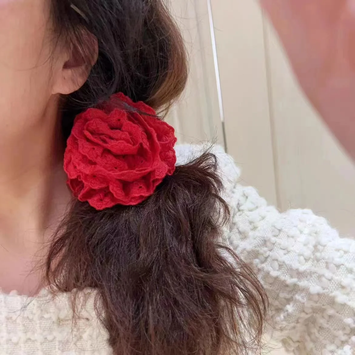 Red Flower Scrunchies for Girls Women Hair Clips Hand Craft  Lace Rose Alligators French Style Vintage Hair Accessories