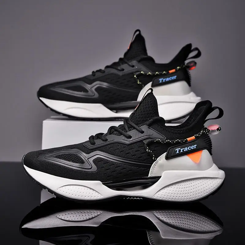 2023 Casual Shoes Light Sneaker White Large Size Outdoor Breathable Mesh Fashion Sports Black Popular Style Running Man Shoe