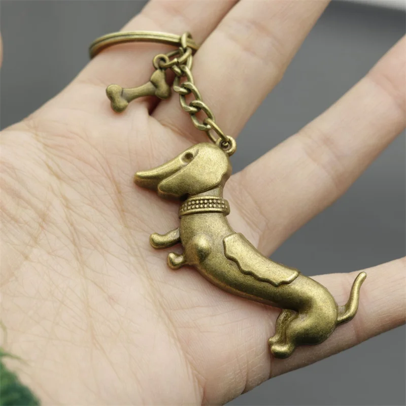 New Keychain 32x56mm Dog Dachshund Pendants DIY Men Car Key Chain Ring Holder Keyring Souvenir Jewelry Gift