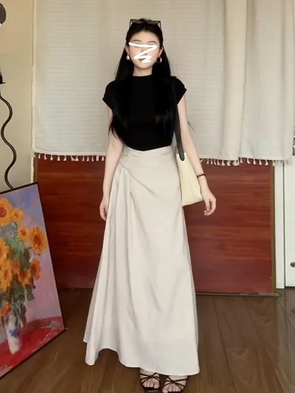 

Женский летний комплект 2026: корейский стиль, омолаживающий эффект, нежный дизайн, юбка с высокой талией, облегающая футболка, свободная юбка А-силуэта