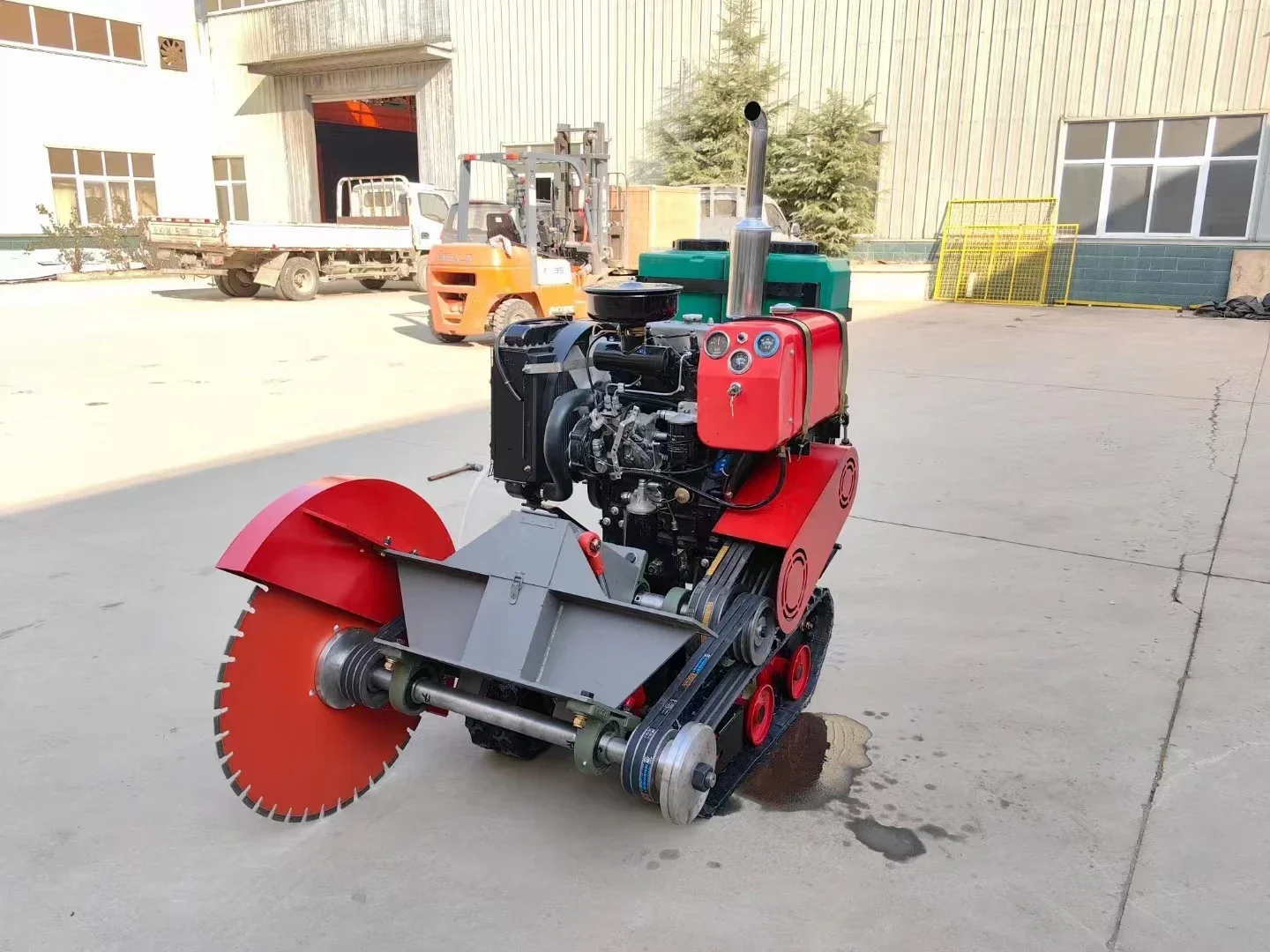 Industrial 800Mm Disc Grooving Frame Concrete Floor Cutting Machine Type  Crawler Road Cutter Machinery Price