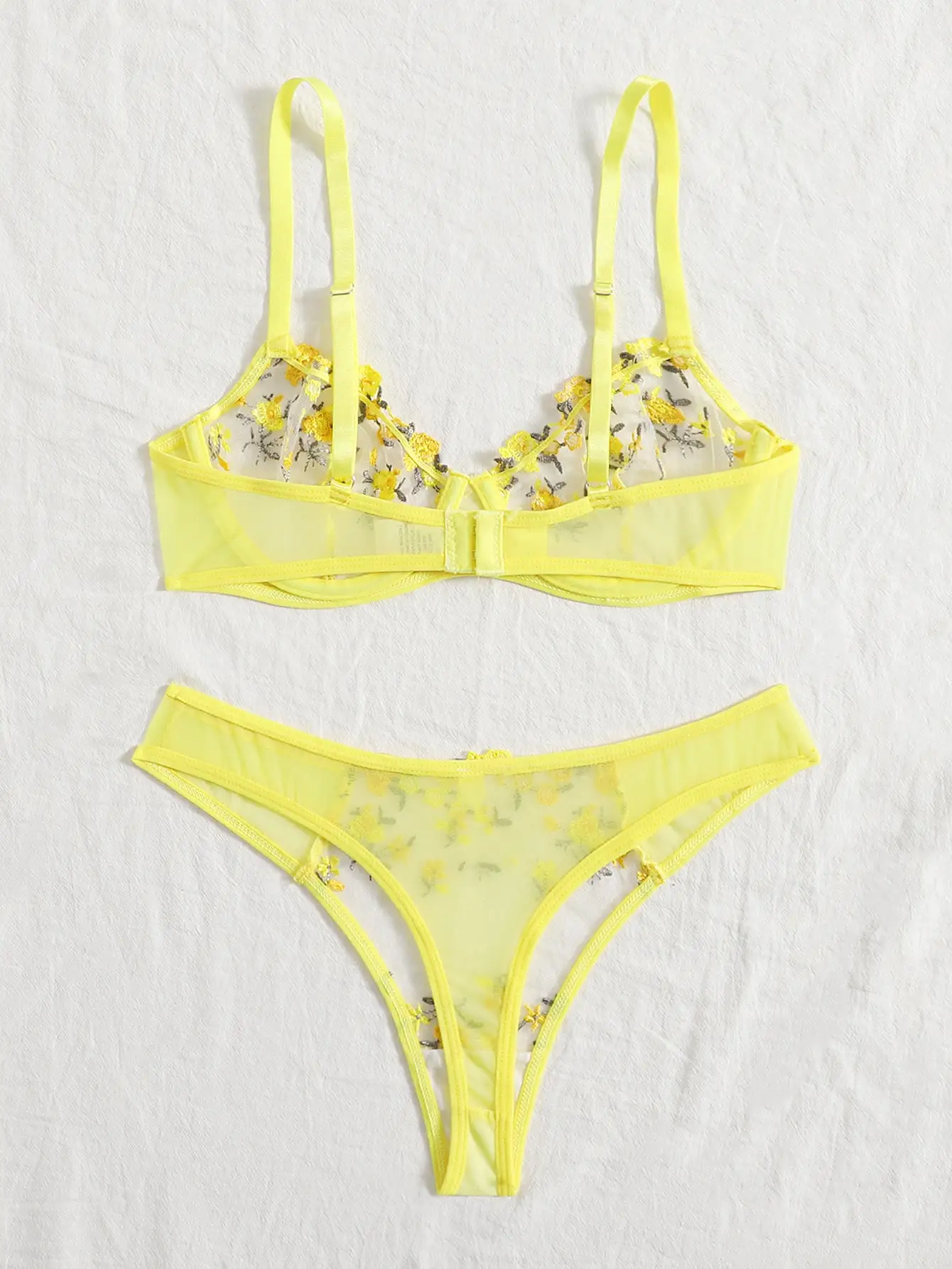 Sexy Bra And Panties Set Lingerie Yellow Embroidery Lace Transparent Women\'s Underwear Set Erotic Brief Set Lingerie Costumes