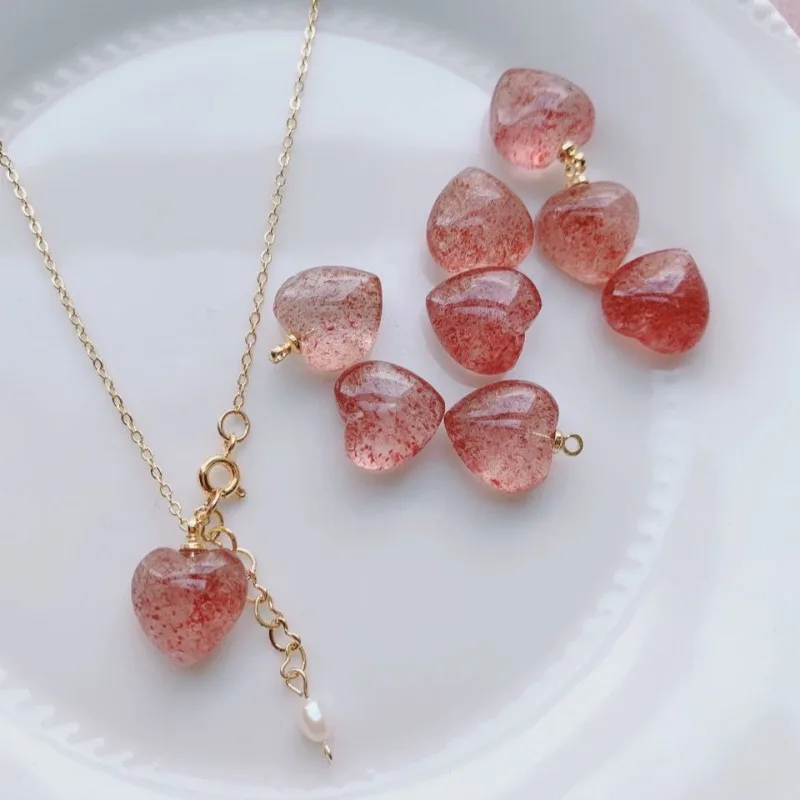 Natural Strawberry Crystal Love Pendant Clavicle Chain Online Celebrity Ins Female Student Best Friend Gift Recruit