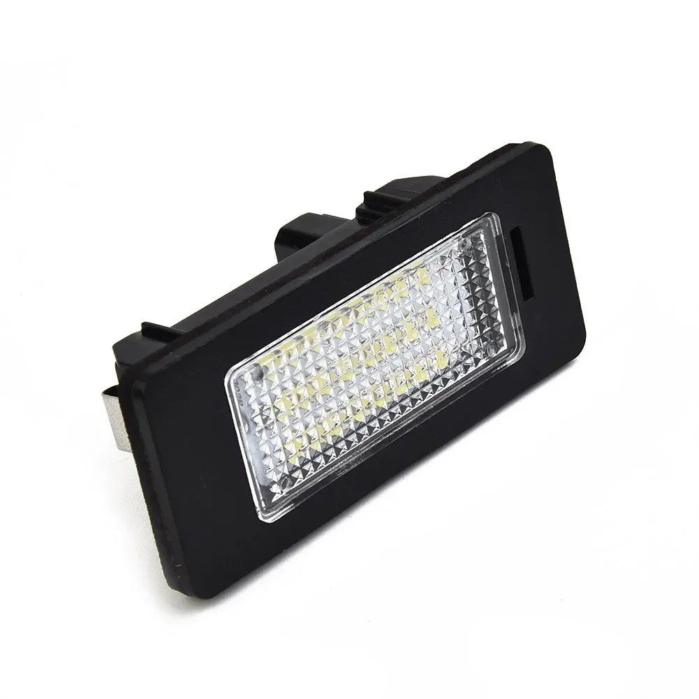 Luz Led para matrícula, accesorio para E39, E60, E90/E91/E92/E61/E70/E71, 2 piezas, 6000k, blanco