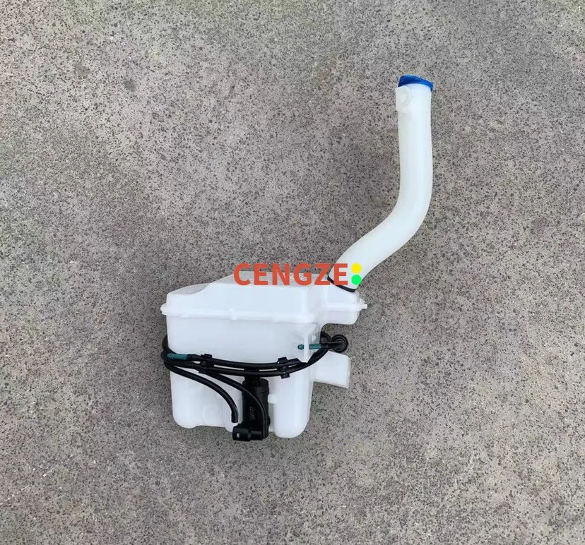 EV6 Front Windshield Water Spray Kettle Water Storage Kettle For SKYWORTH ET5