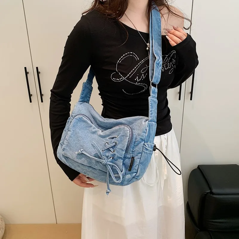 

New Desig Women Denim Shoulder Bag Underarm Bag Female Hobo Bag Casual Retro Cross Body Bag Jeans Shopping Travel Bag