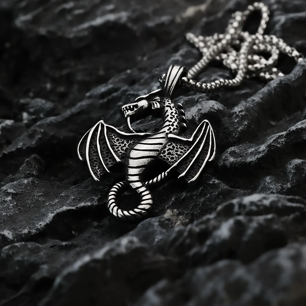 European and American style retro dragon fashion Viking men's pendant necklace stainless steel Christmas gift jewelry