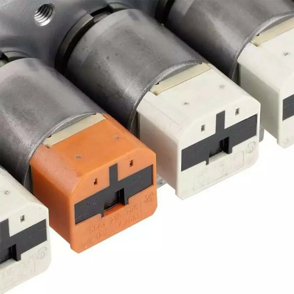 جسم صمام نقل بانجولين بانجولين 8HP45 متوافق مع سيارات BMW X3 X5 جاكوار لاند روفر لأداء ناقل الحركة