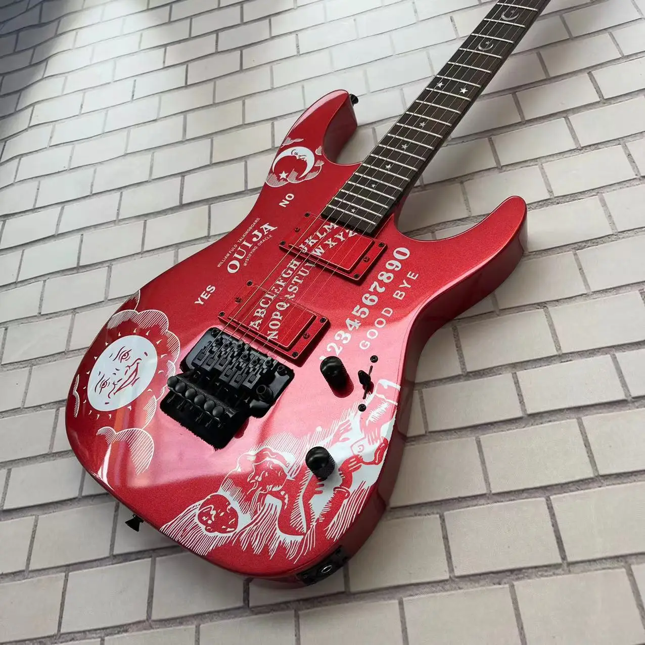 Moon Goddess ESP active pickup 6-string integrated electric guitar, red body, high gloss, rose wood fingerboard, maple track, EM