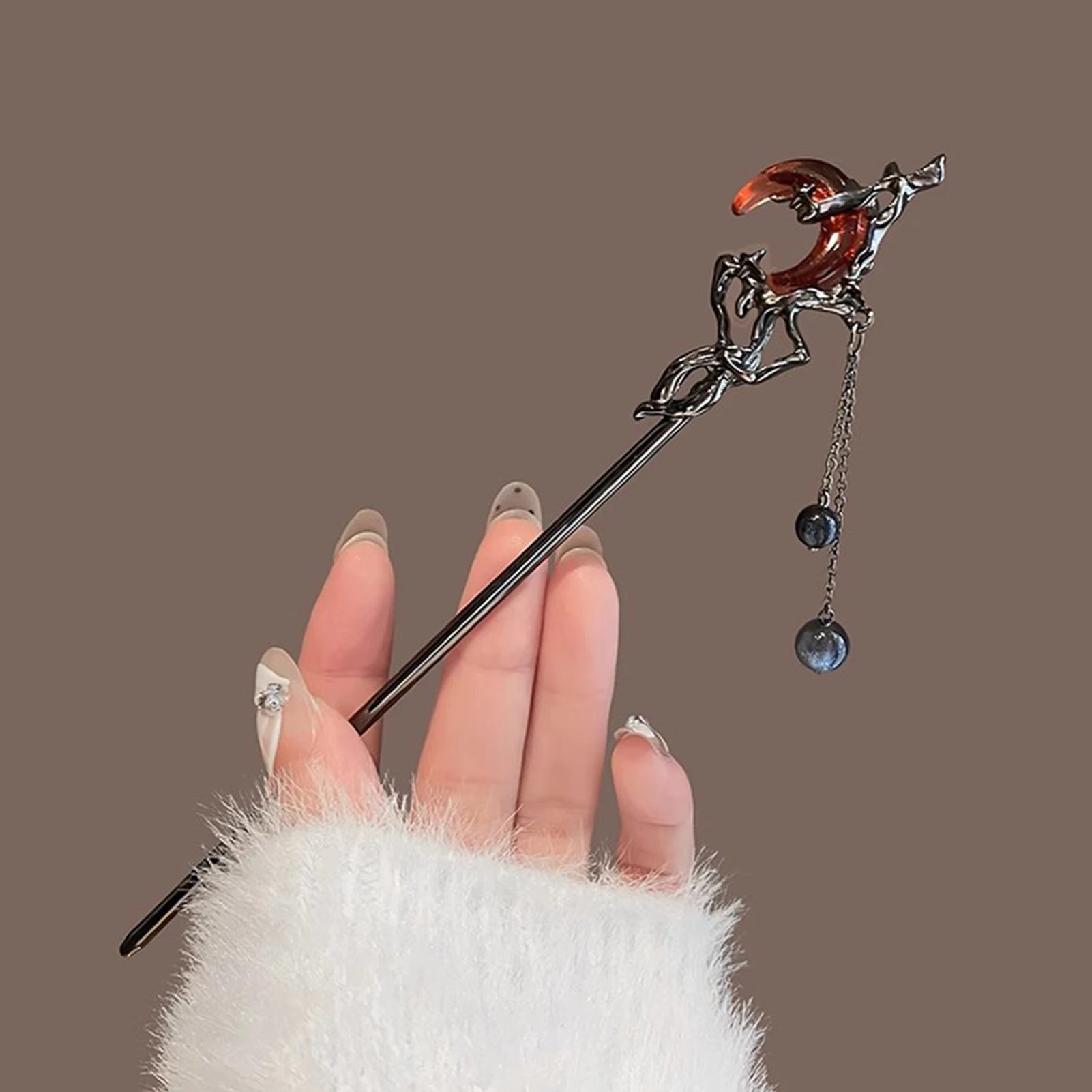 

Red Moon Pendant Hair Stick Chopstick Black Metal Tassel Hairpin Chinese Hanfu Hair Accessories Retro Cheongsam Decor Headpeice