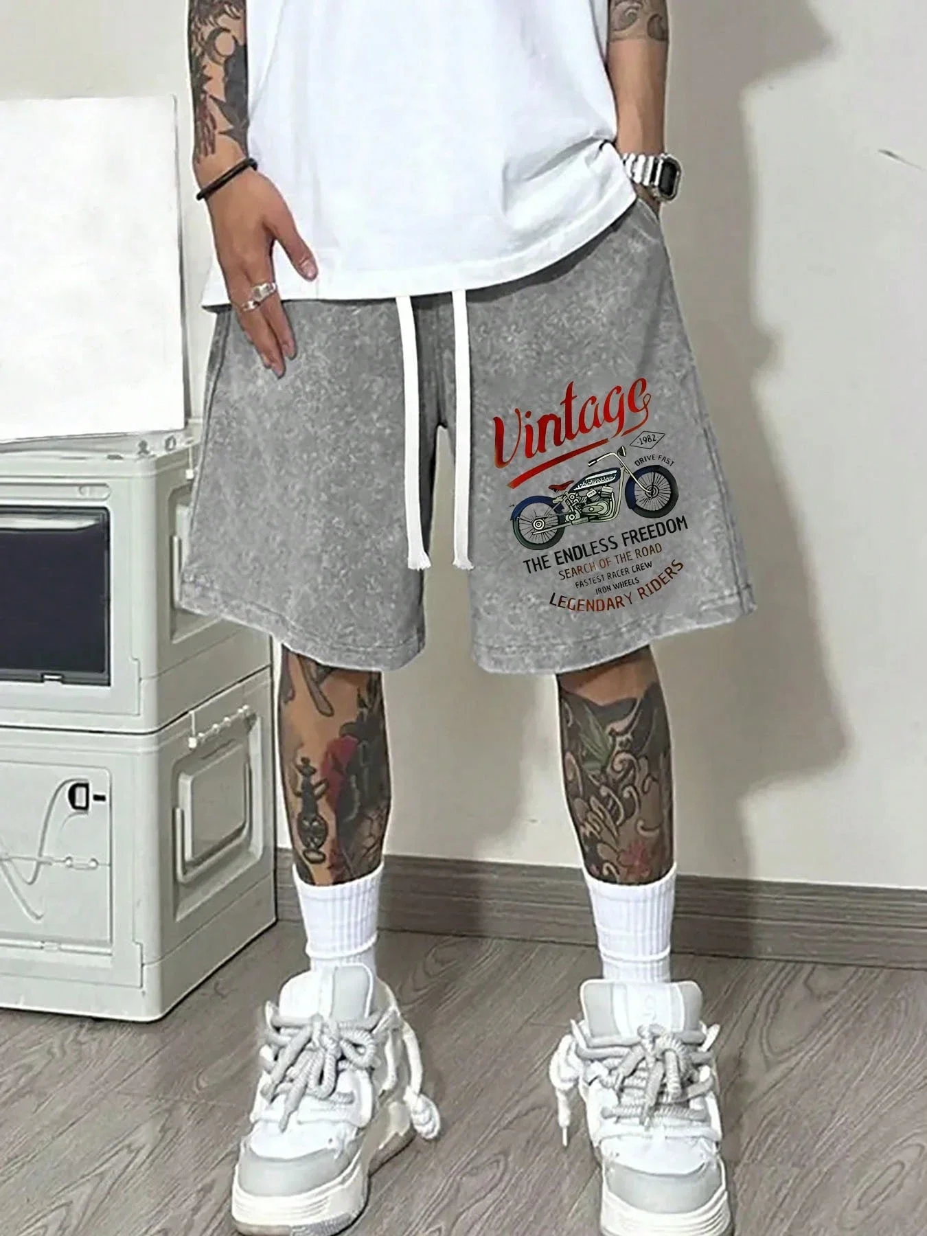 

Washed Cotton Shorts With Motorcycle Print Men's Casual Streetwear Loose Fit Elastic Waist
