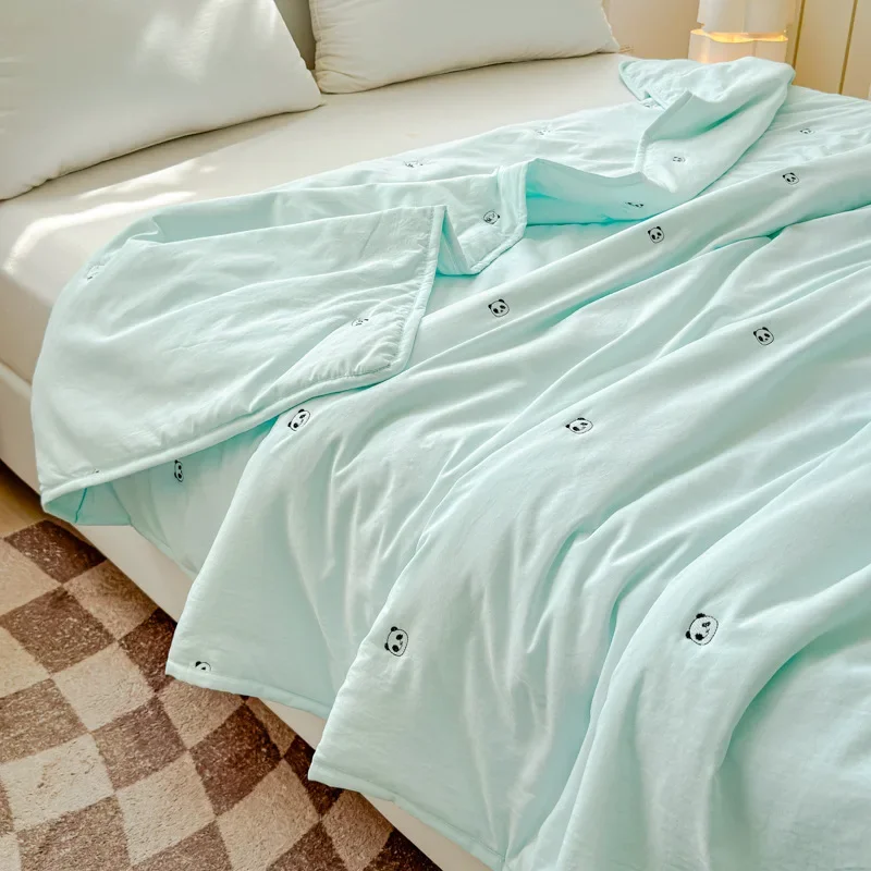 

Cute Printed Thin Summer Cooling Quilt for Air - Conditioned Rooms Baby/Single/Double Duvet Super Soft