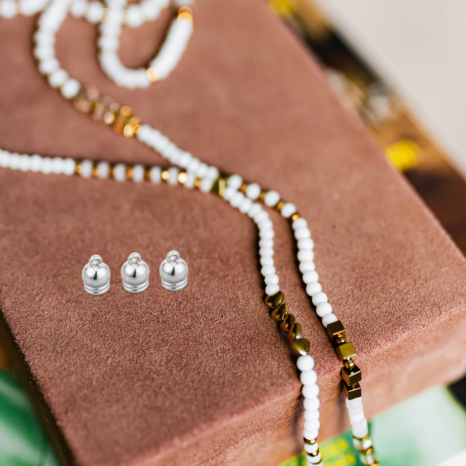 50Pcs Mini Bells Tassel Caps Electroplated Jewelry End Caps Cord Stopper for DIY Craft Party Decorations Graduation Accessories