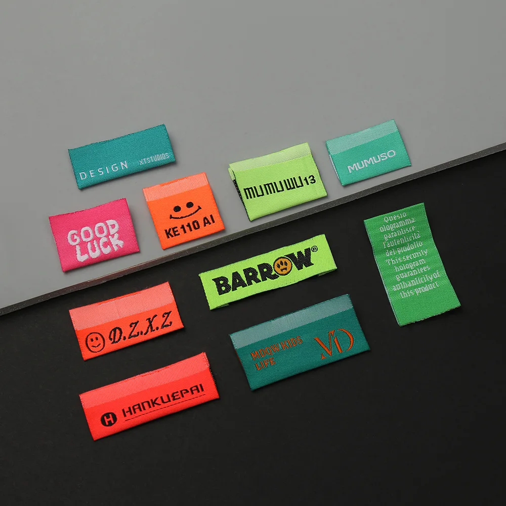 

Customized Fabric Sewing Clothing Labels for Garment Brand Logo Woven With Personalized Name Clothes Tags For Dress
