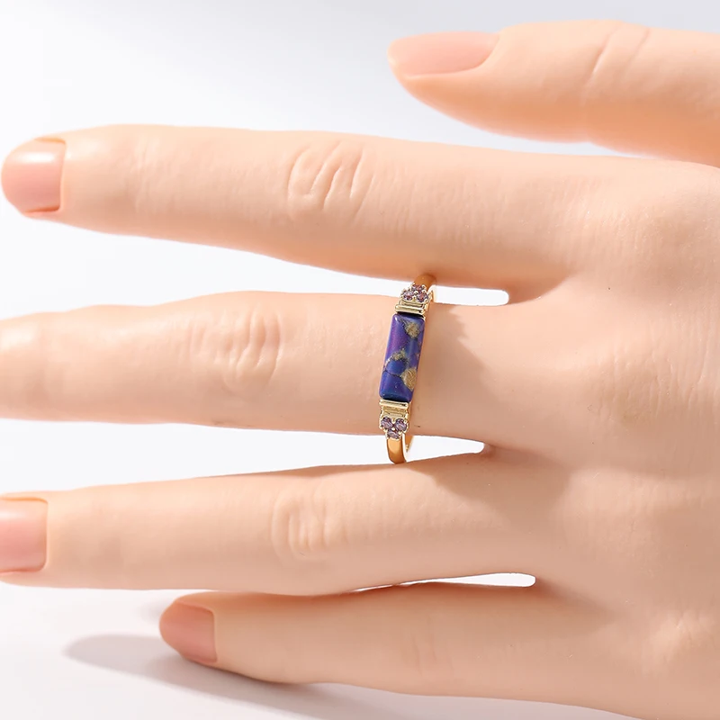Vintage-Ring für Damen mit eingelegtem lila Stein, ethnische Goldfarbe, handgeschnitzt, für den täglichen Gebrauch, Party-Schmuck, Jahrestagsgeschenk – Detail 1