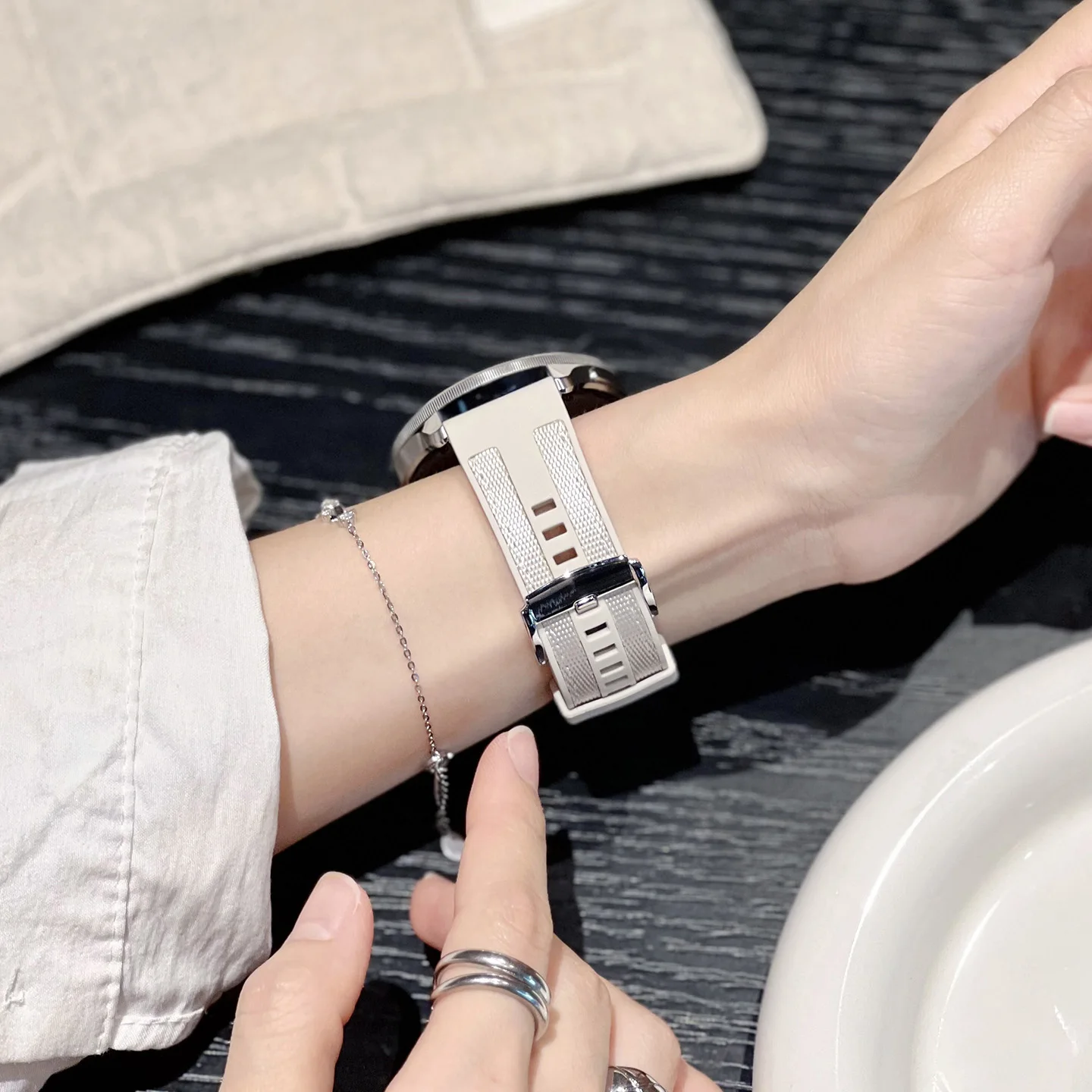 Thumbnail 3 - #3 Best Samsung Watch Straps to Buy In 2026