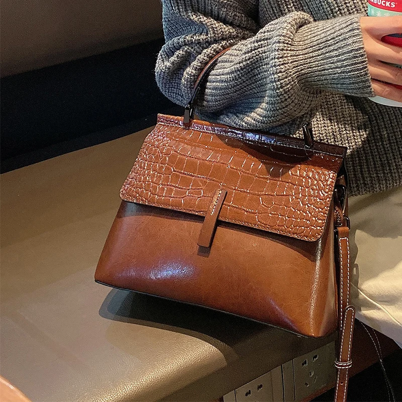 

Роскошные дизайнерские женские сумки большой емкости с крокодиловым узором, женские модные брендовые сумки для покупок большой вместимости для отдыха