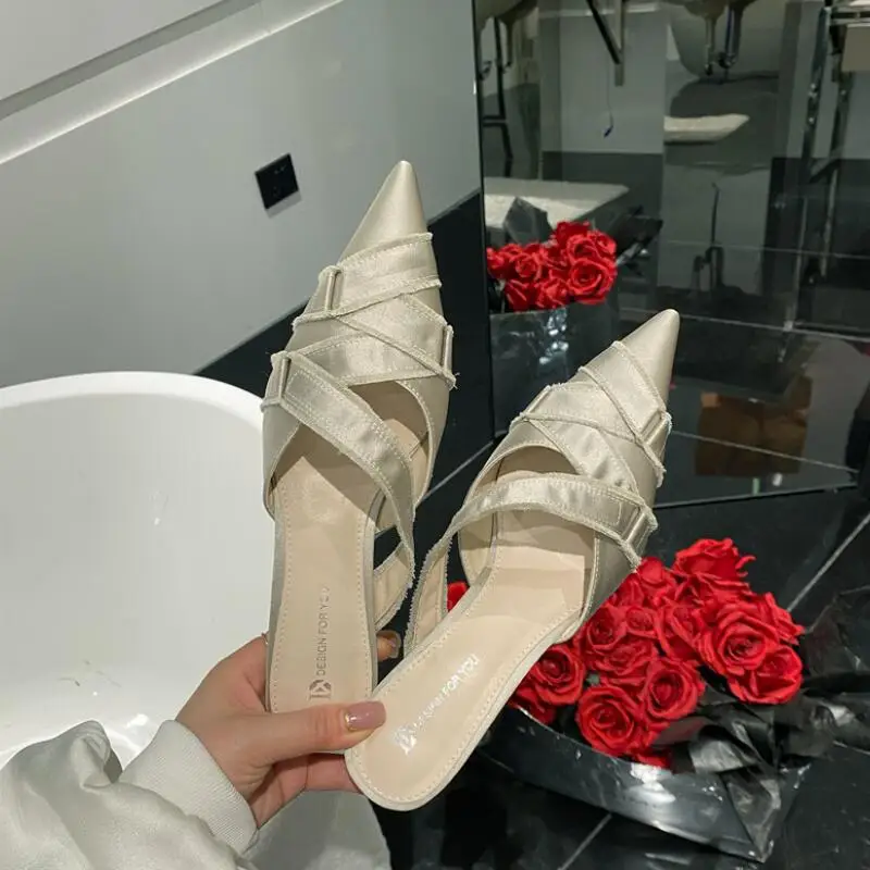 Nuovi arrivi pantofole con tacco basso donna scarpe a punta sottili con tacco medio sandali gladiatore donna décolleté con fascia stretta