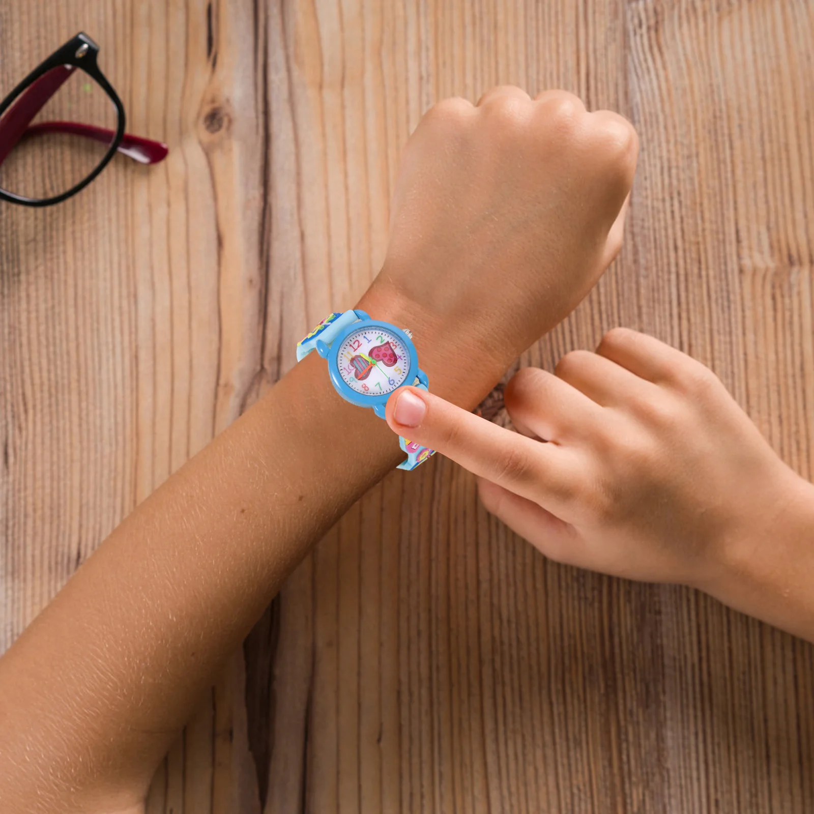 1Pcs Cartoon Butterfly Watch Colorful 3D Wristwatch Adjustable Strap Lightweight Student Gift 3D Watch