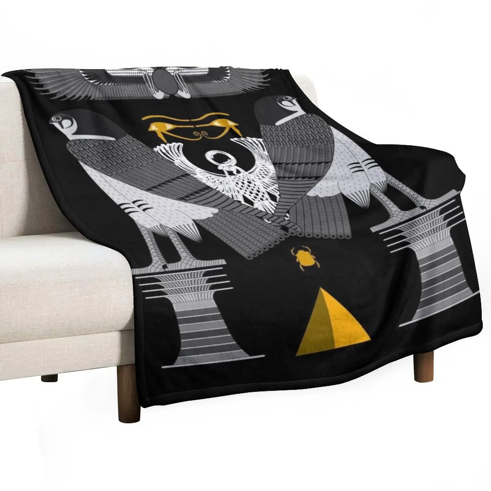 Egyption Falcon God Horus Kemetic Heru T-Shirt Throw Blanket Beach Decorative Sofas Sleeping Bag Blankets