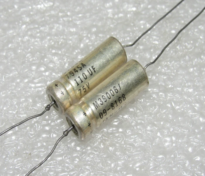 

2PCS/Military M39006 75v110uf Silver Shell Liquid Silver Oil Tantalum Capacitor